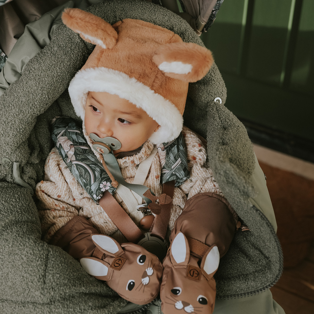 Baby winter bonnet hotsell